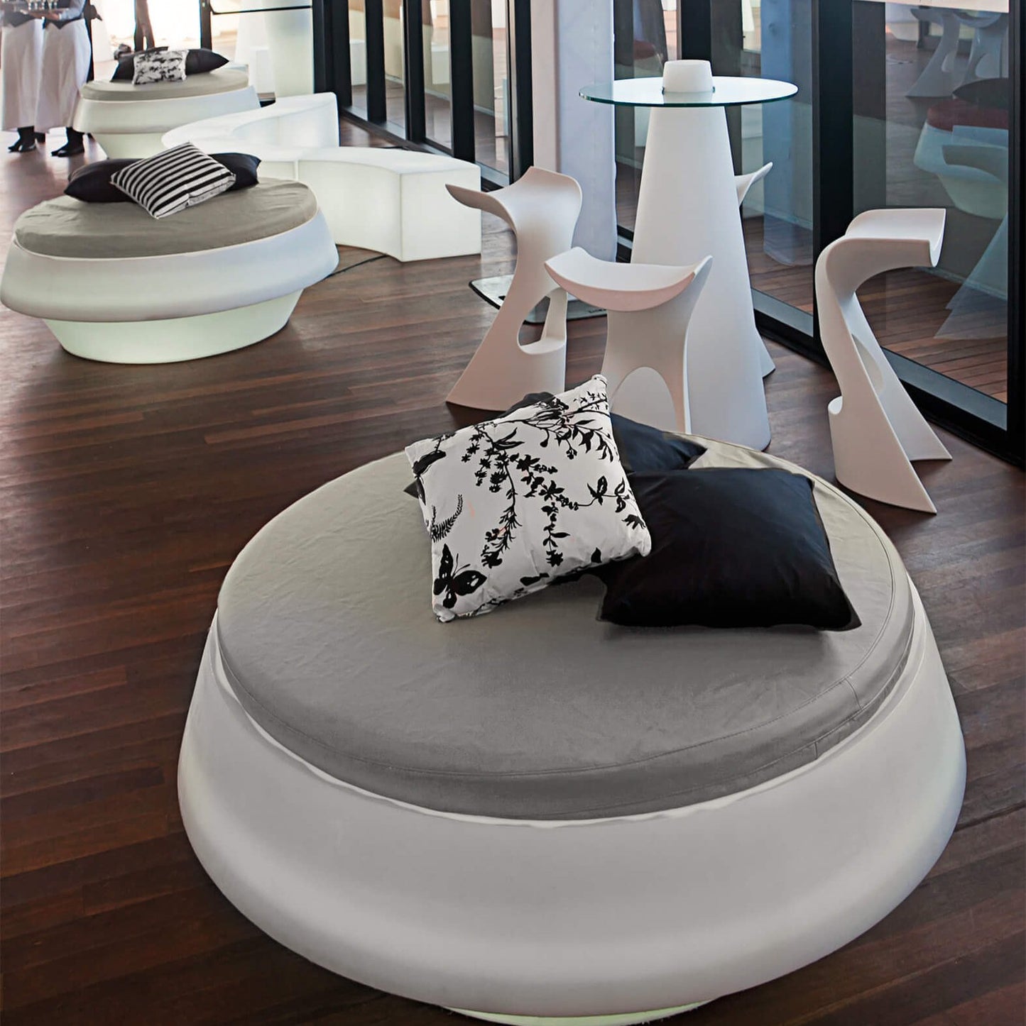 Giò Pouf